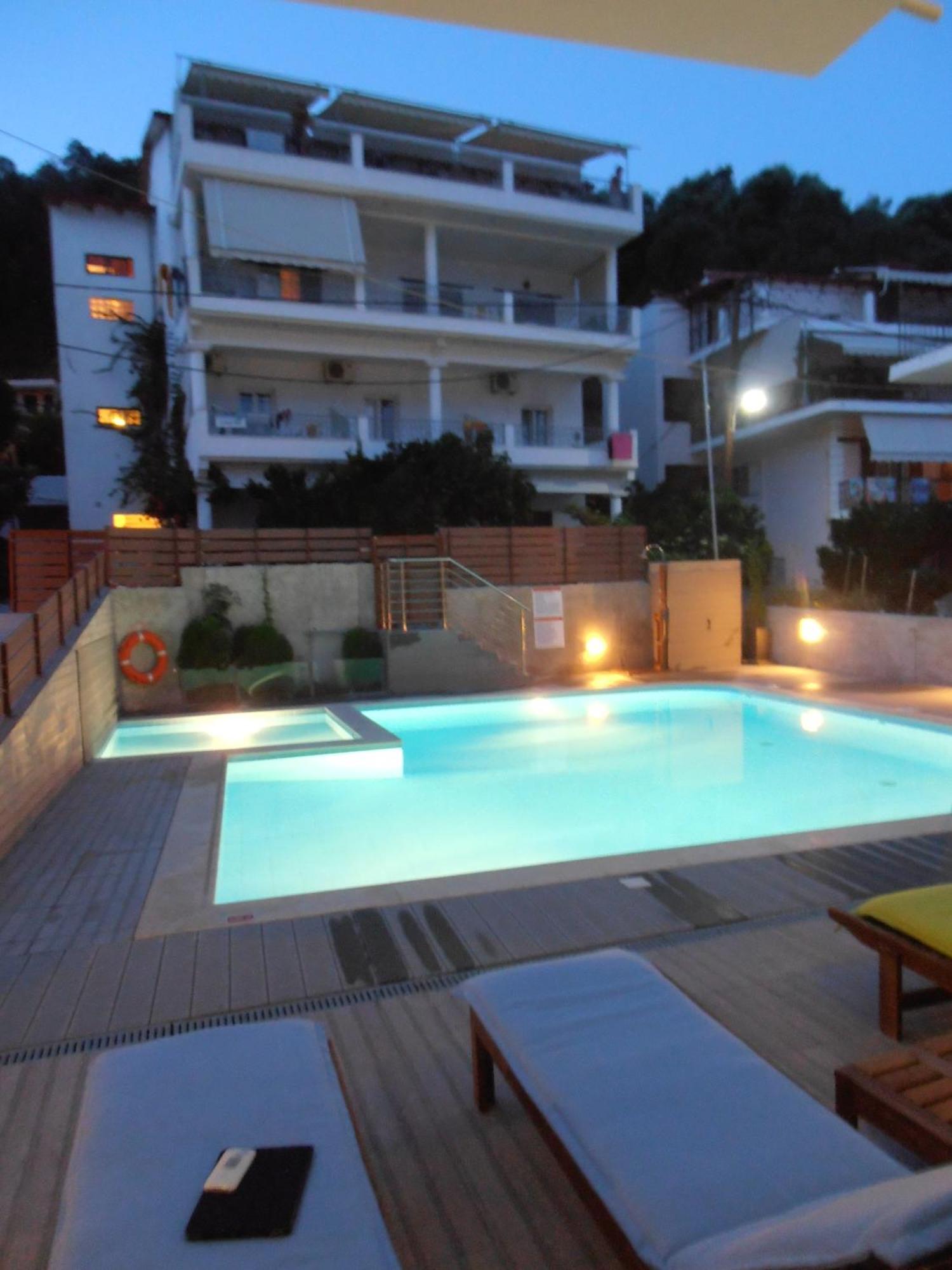 Christina Studios & Apartments Parga Bagian luar foto